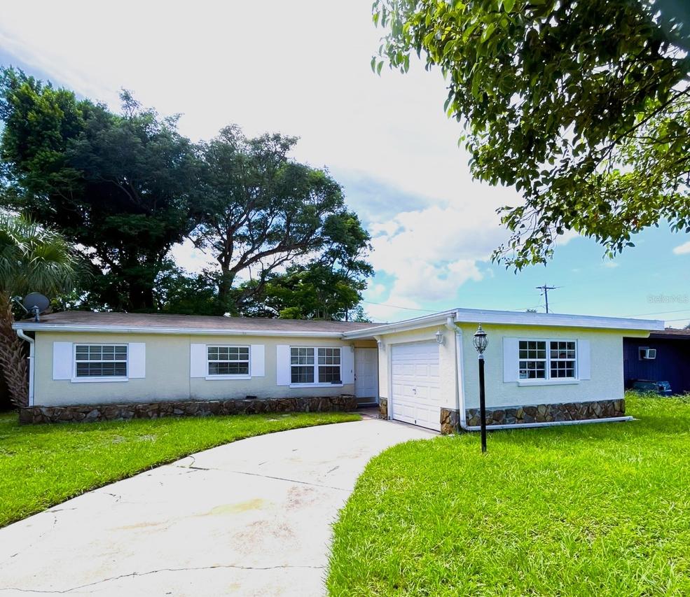 5682 63rd Ln., St Petersburg, FL 33709