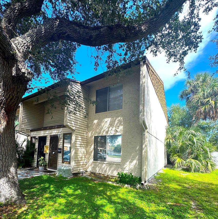 6301 23rd St., St Petersburg, FL 33702