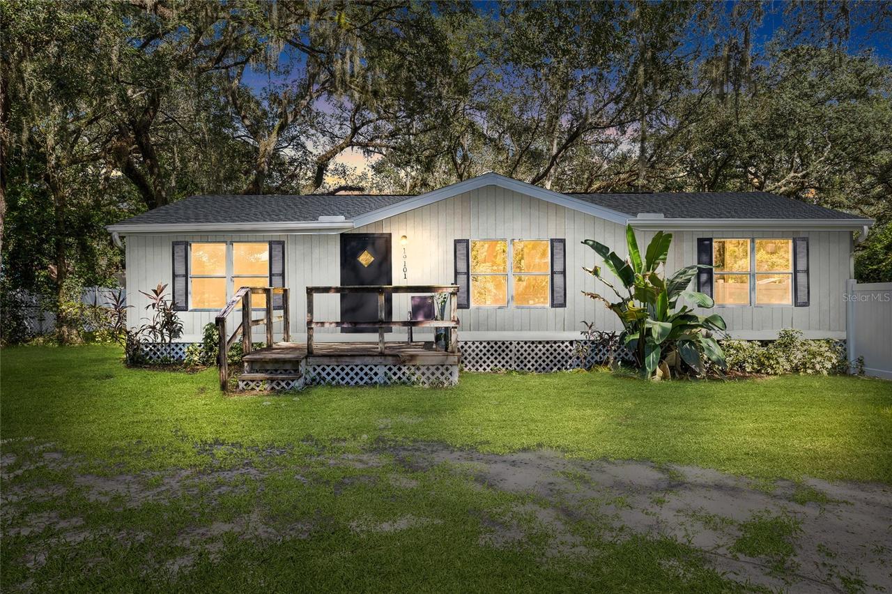 19101 Livengood Rd., Lutz, FL 33559