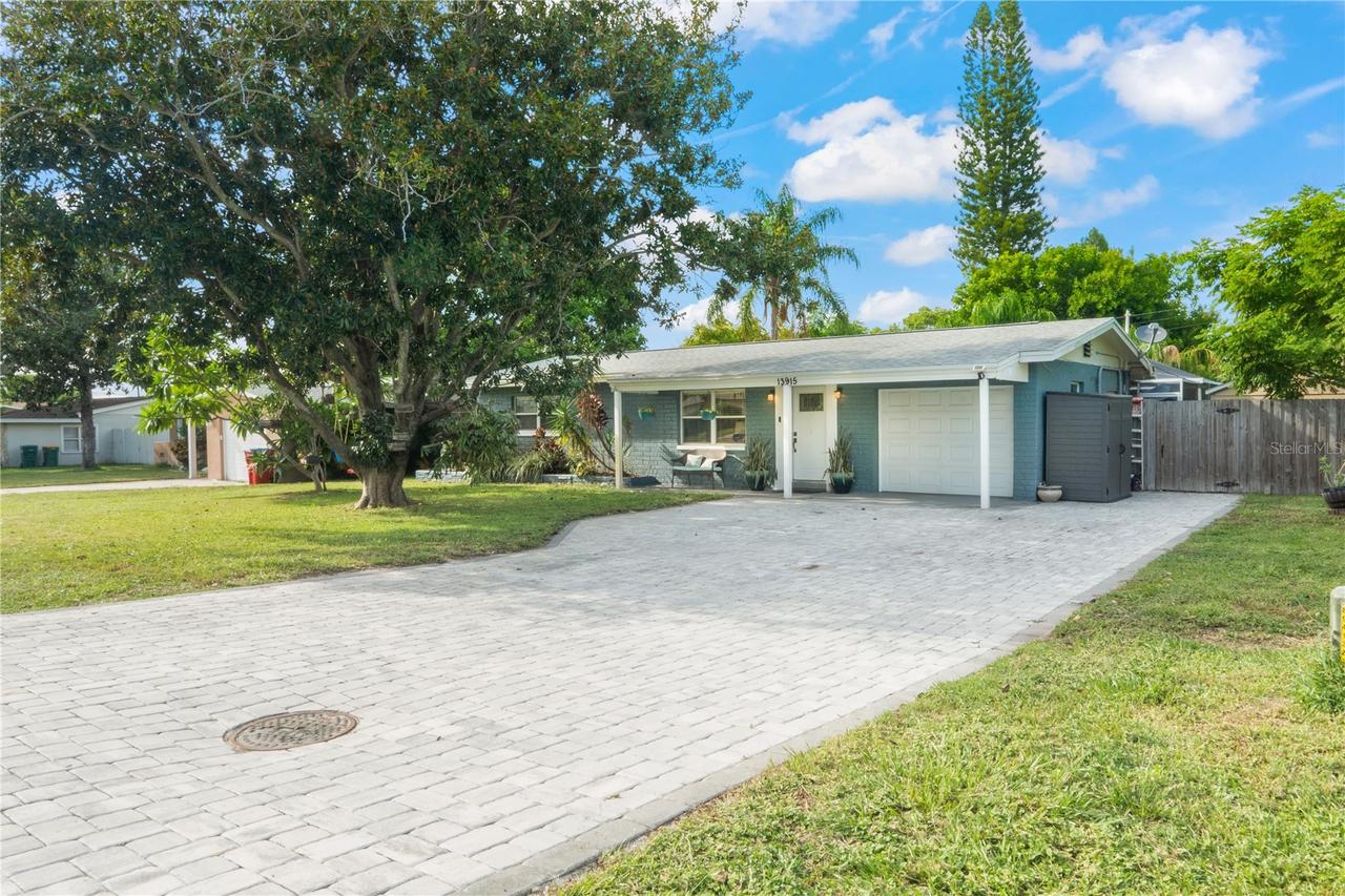 13915 94th Ave., Seminole, FL 33776