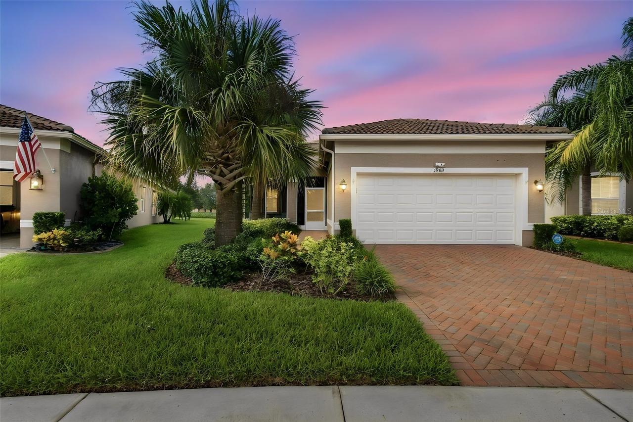 4902 Sandy Glen Way, Wimauma, FL 33598
