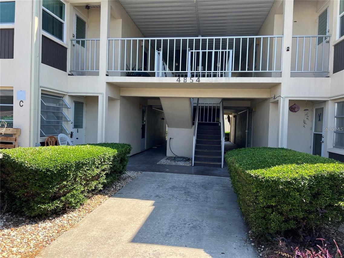 4854 Marine Pkwy. #103, New Port Richey, FL 34652