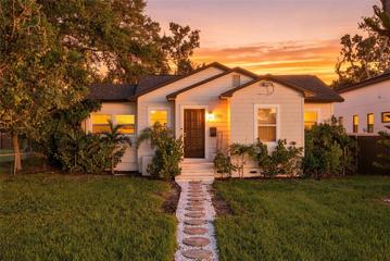 New Homes For Sale This Week That Attend St. Petersburg High School: September 4th to September 10th