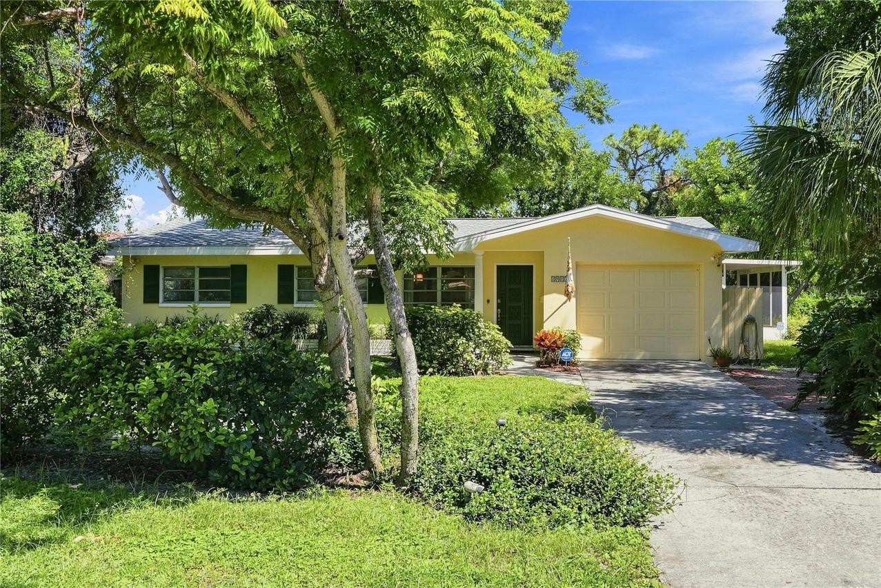 2911 35th Ave., St Petersburg, FL 33712