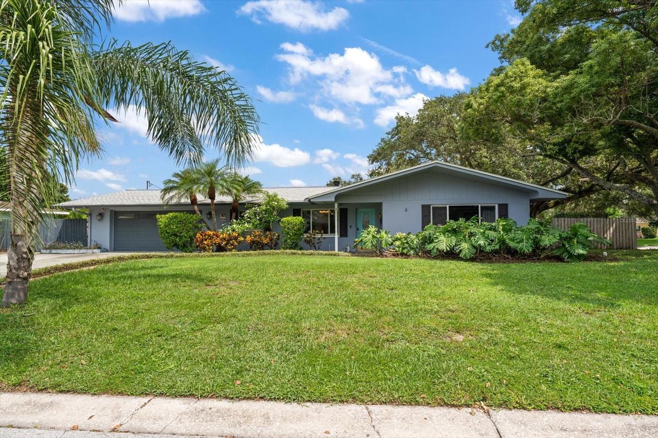 1 Maplewood Ave., Clearwater, FL 33765