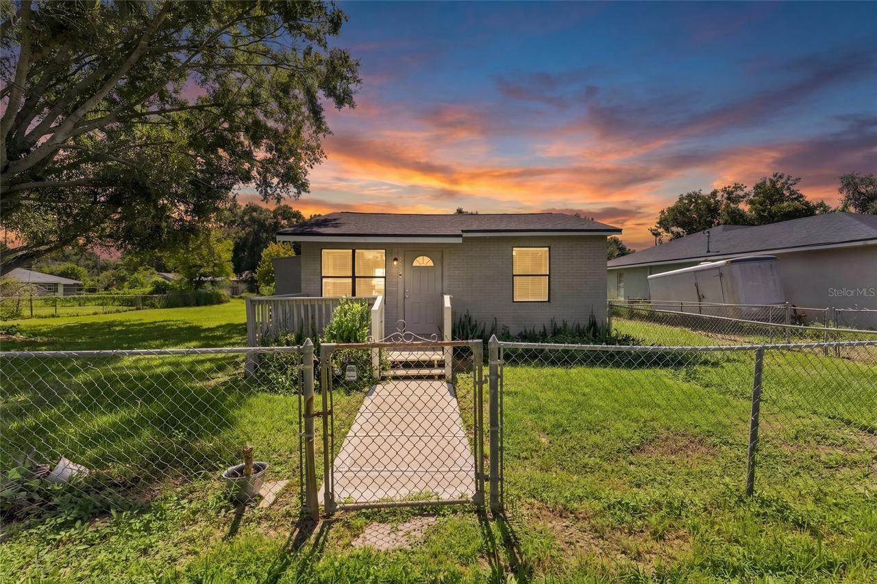 652 N Jackson St., Eagle Lake, FL 33839