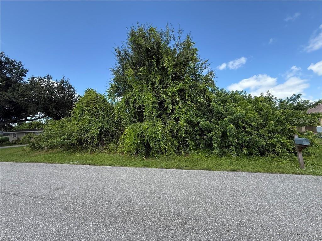 3279 Great Neck St., Port Charlotte, FL 33952
