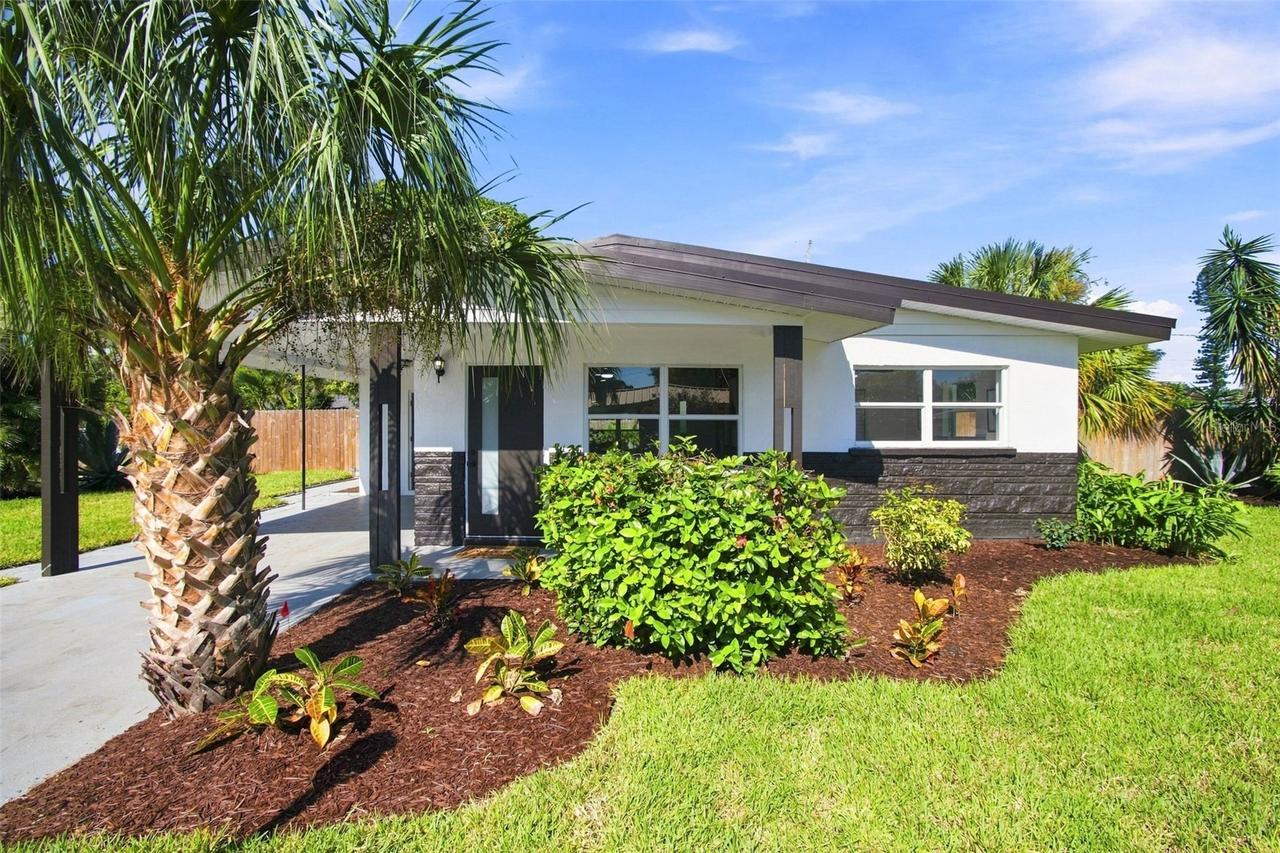1204 65th St., Bradenton, FL 34209
