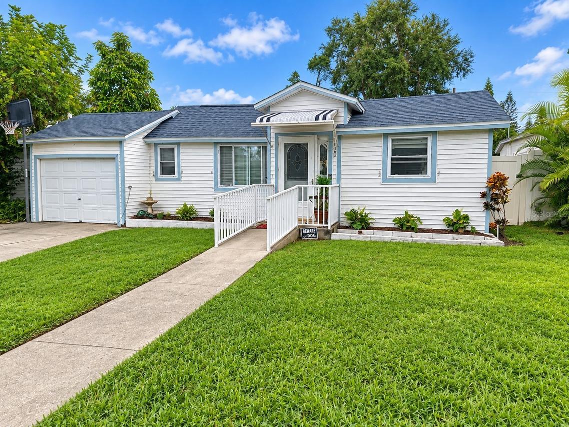 520 14th Ave., Largo, FL 33770