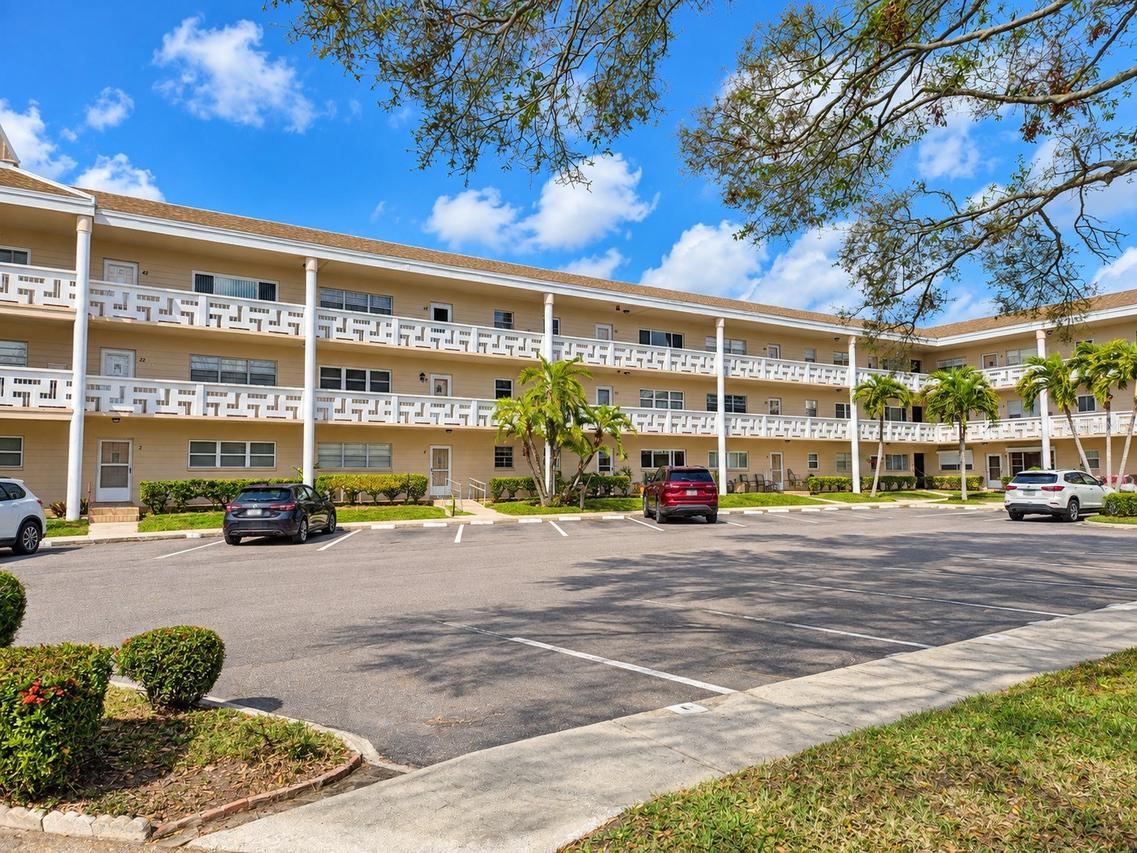 2436 Rhodesian Dr. #48, Clearwater, FL 33763