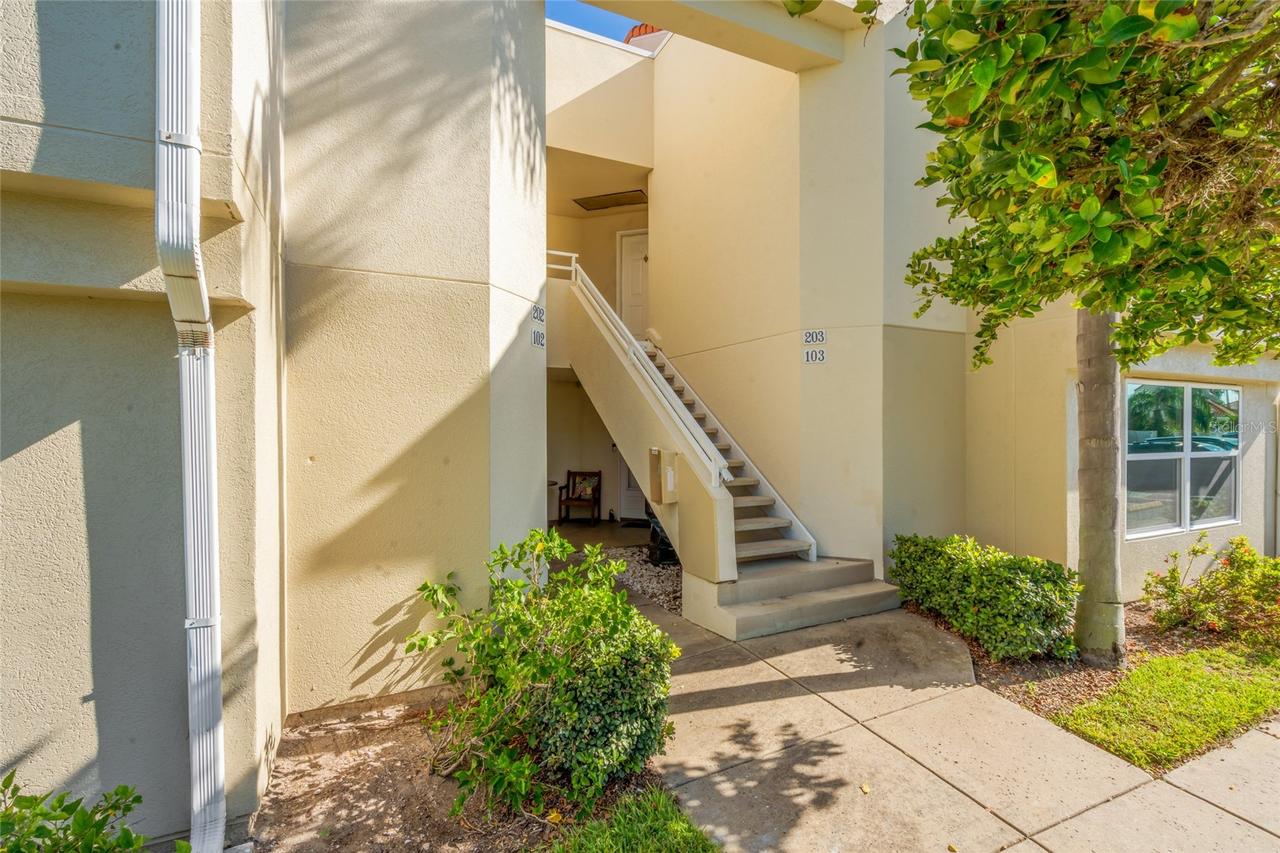 6191 Bahia Del Mar Blvd. #202, St Petersburg, FL 33715