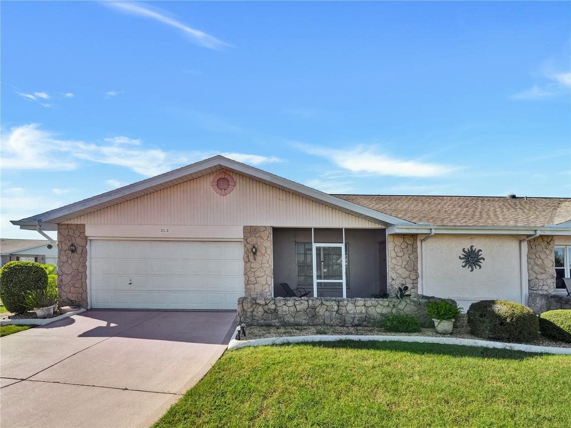 202 Cactusflower Ln., Sun City Center, FL 33573