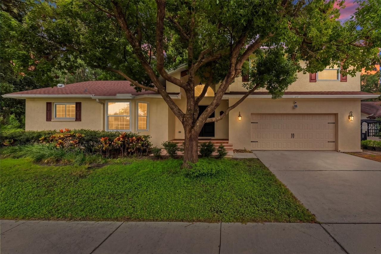210 Woodland Ct., Safety Harbor, FL 34695