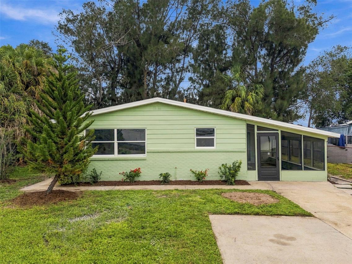 5405 S 79th St., Tampa, FL 33619