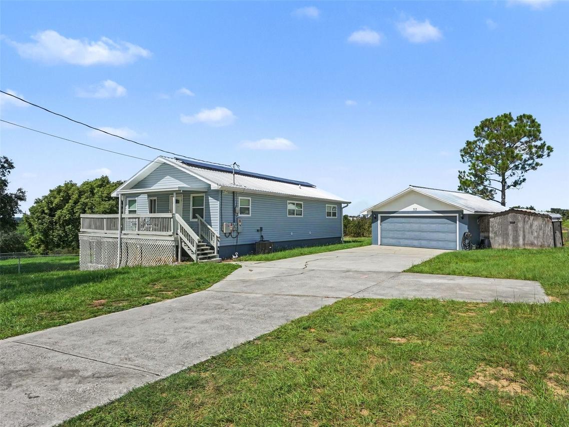 705 Lake Ada Blvd., Dundee, FL 33838
