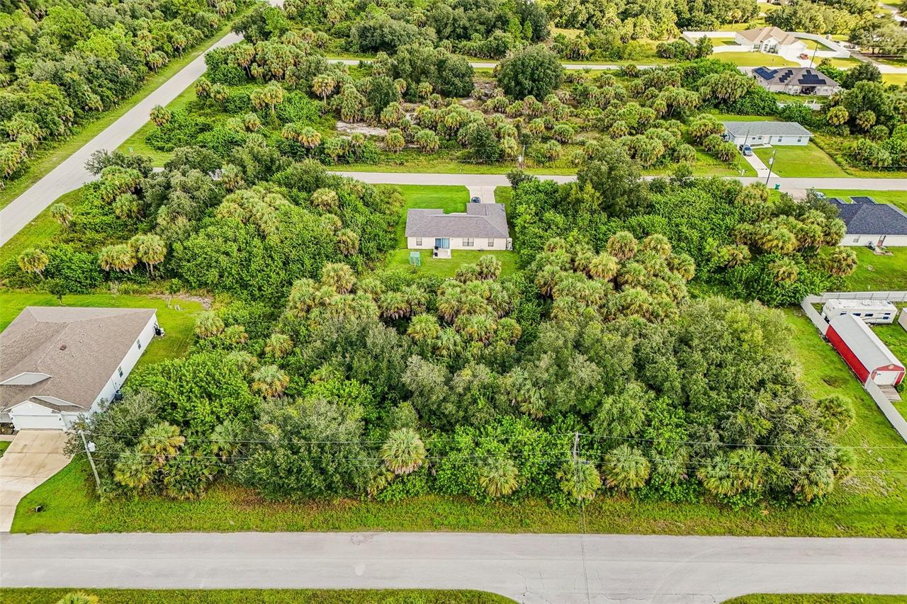 19035 Woodbine Ave., Port Charlotte, FL 33954