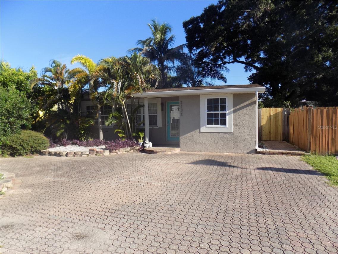2133 43rd Ave., St Petersburg, FL 33714