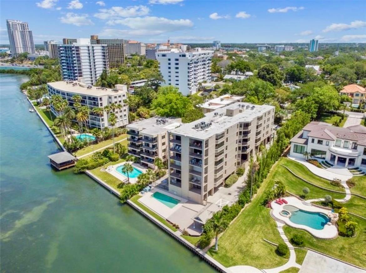 602 Lime Ave. #303, Clearwater, FL 33756