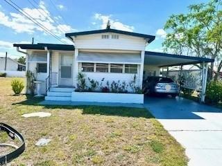 1611 Blue Lake Dr., Lakeland, FL 33801