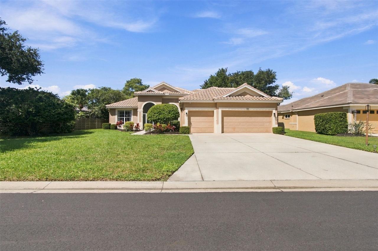 130 Willow Bend Way, Osprey, FL 34229