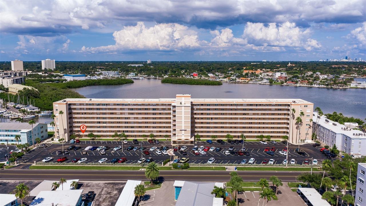 1847 Shore Dr. #202, South Pasadena, FL 33707