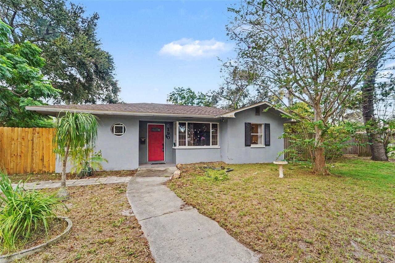 6190 2nd Ave., St Petersburg, FL 33707