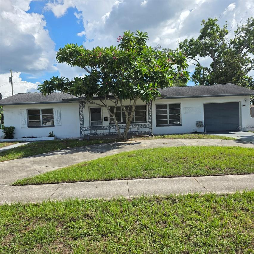 4014 22nd Ave., St Petersburg, FL 33713