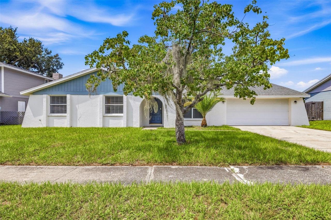 16506 Forestlake Dr., Tampa, FL 33624