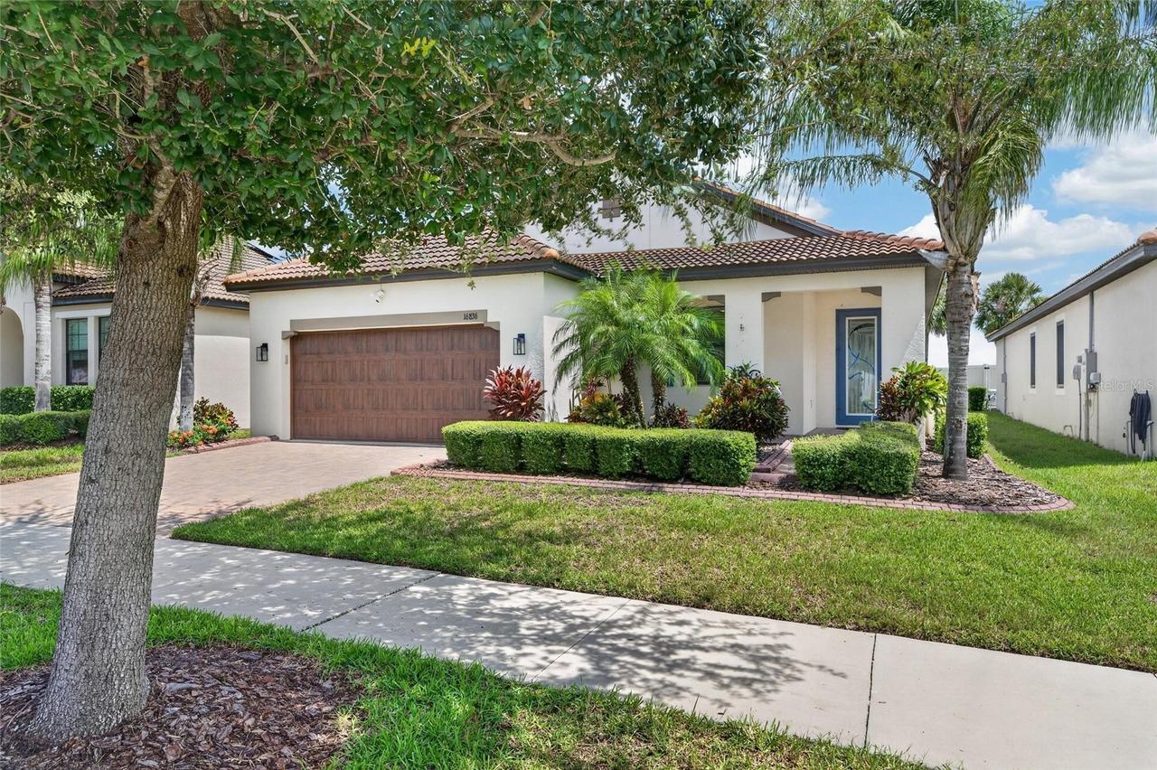 16836 Whisper Elm St., Wimauma, FL 33598