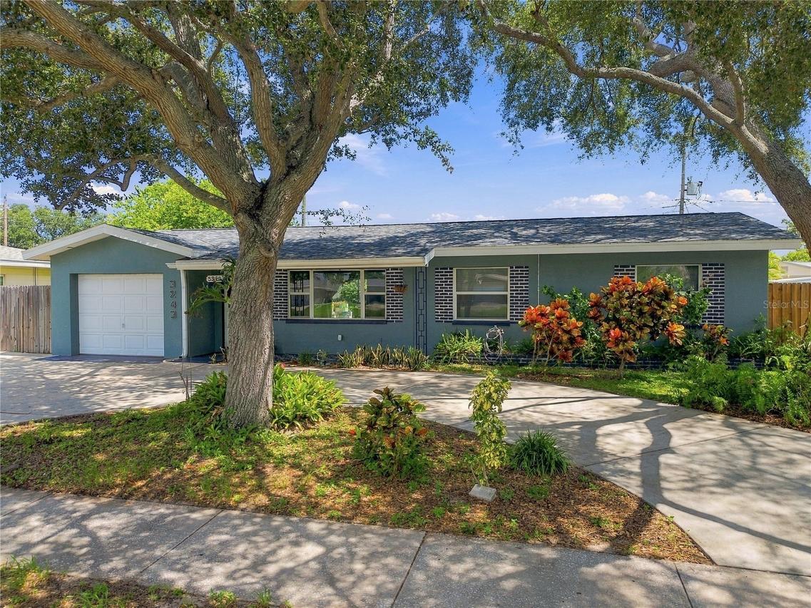 3243 58th St., St Petersburg, FL 33710