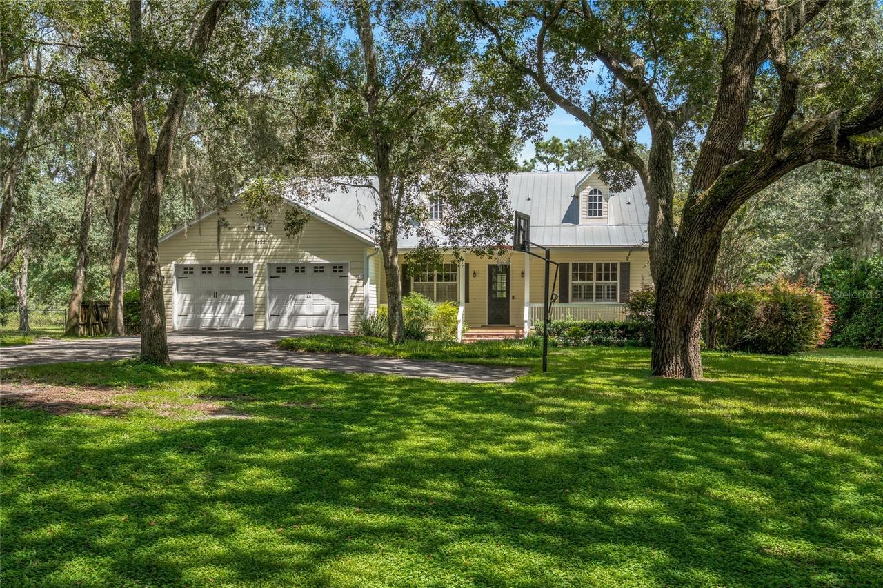 6122 Regina Pl., Land O Lakes, FL 34639