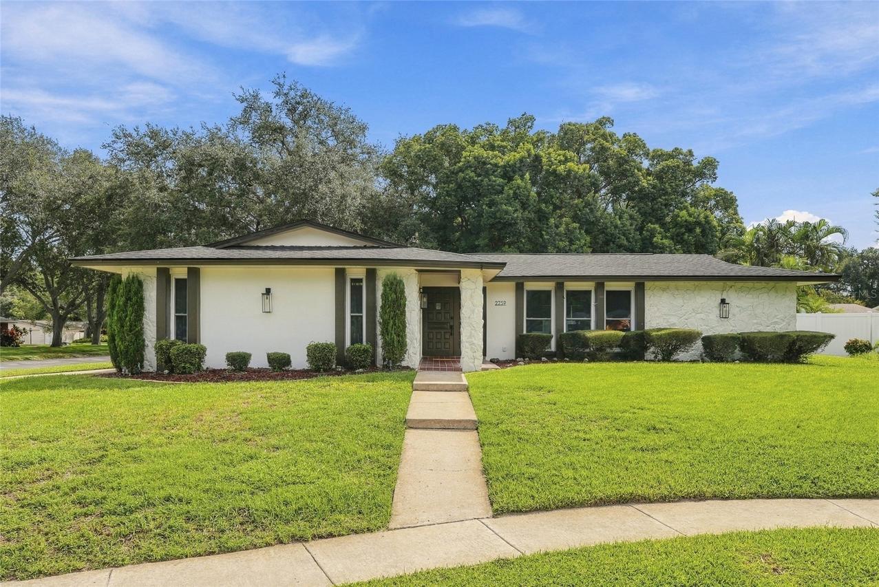 2259 El De Oro Cir., Clearwater, FL 33764
