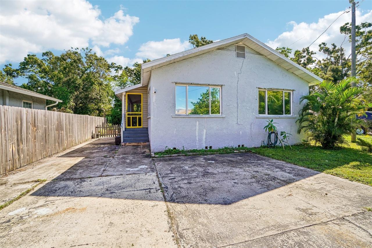 6565 Wayne St., St Petersburg, FL 33702