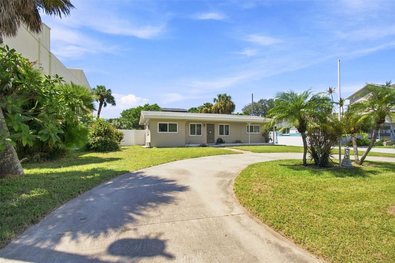 1604 1st St., Indian Rocks Beach, FL 33785