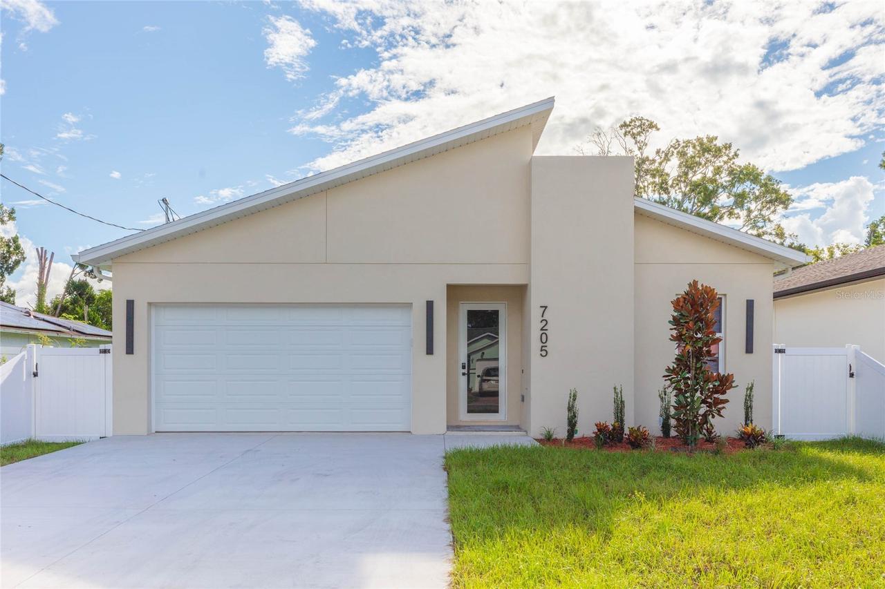 7205 N Lois Ave., Tampa, FL 33614