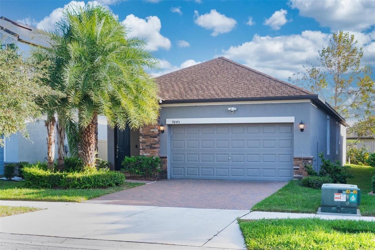9845 Ivory Dr., Sun City Center, FL 33573