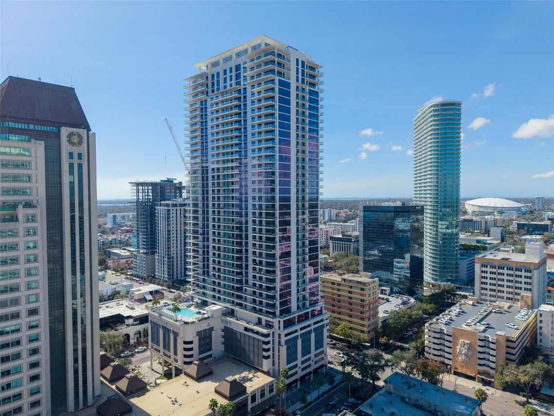 275 1st Ave. #3304, St Petersburg, FL 33701
