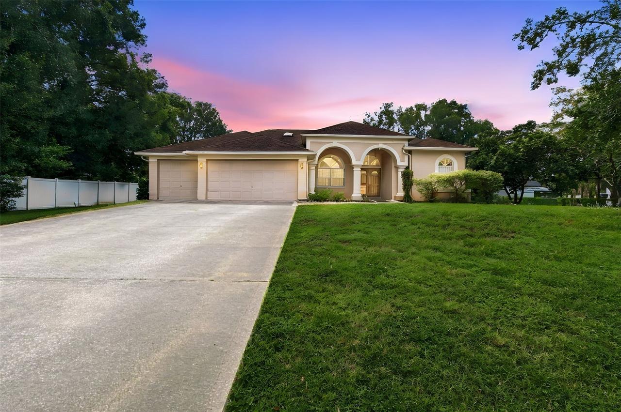 22420 Shoreside Dr., Land O Lakes, FL 34639