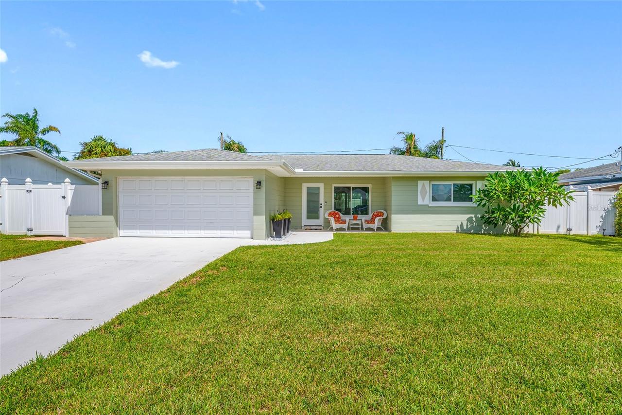 11497 63rd Ave., Seminole, FL 33772