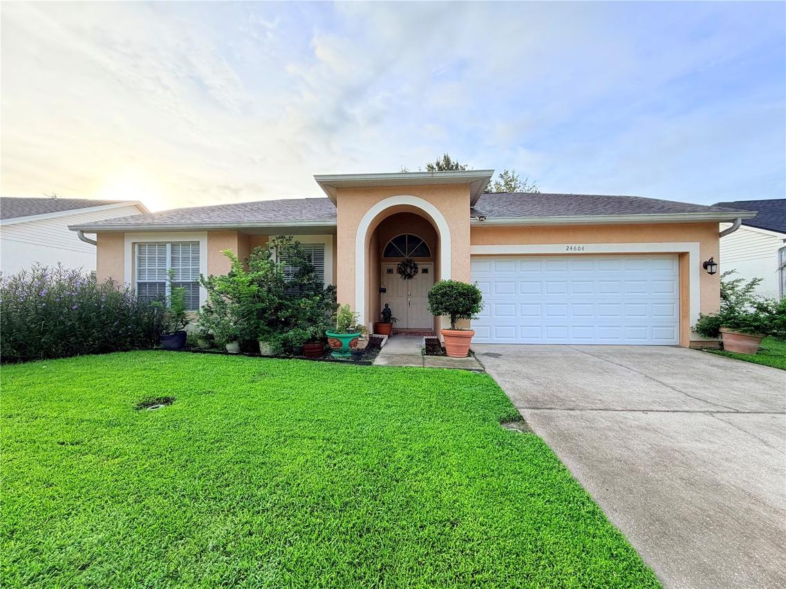 24604 Laurel Ridge Dr., Lutz, FL 33559
