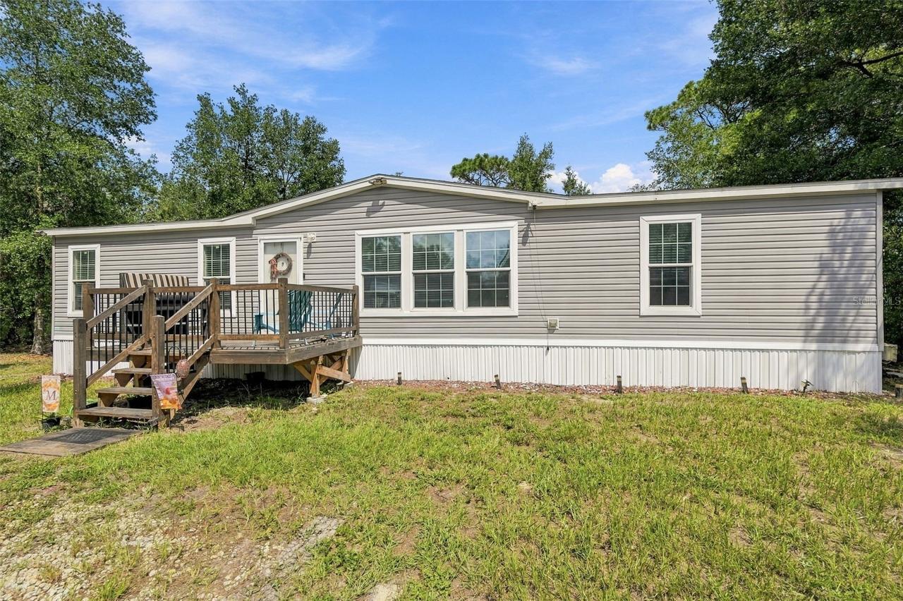 15247 Loma Ave., Spring Hill, FL 34610