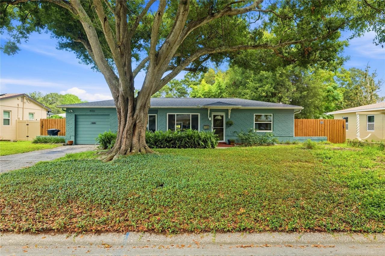 4559 24th Ave., St Petersburg, FL 33713