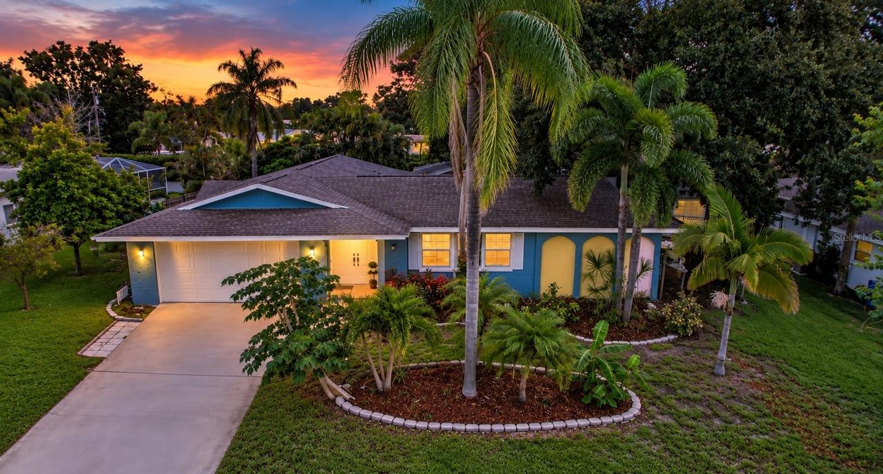 2225 Snead Ave., Dunedin, FL 34698