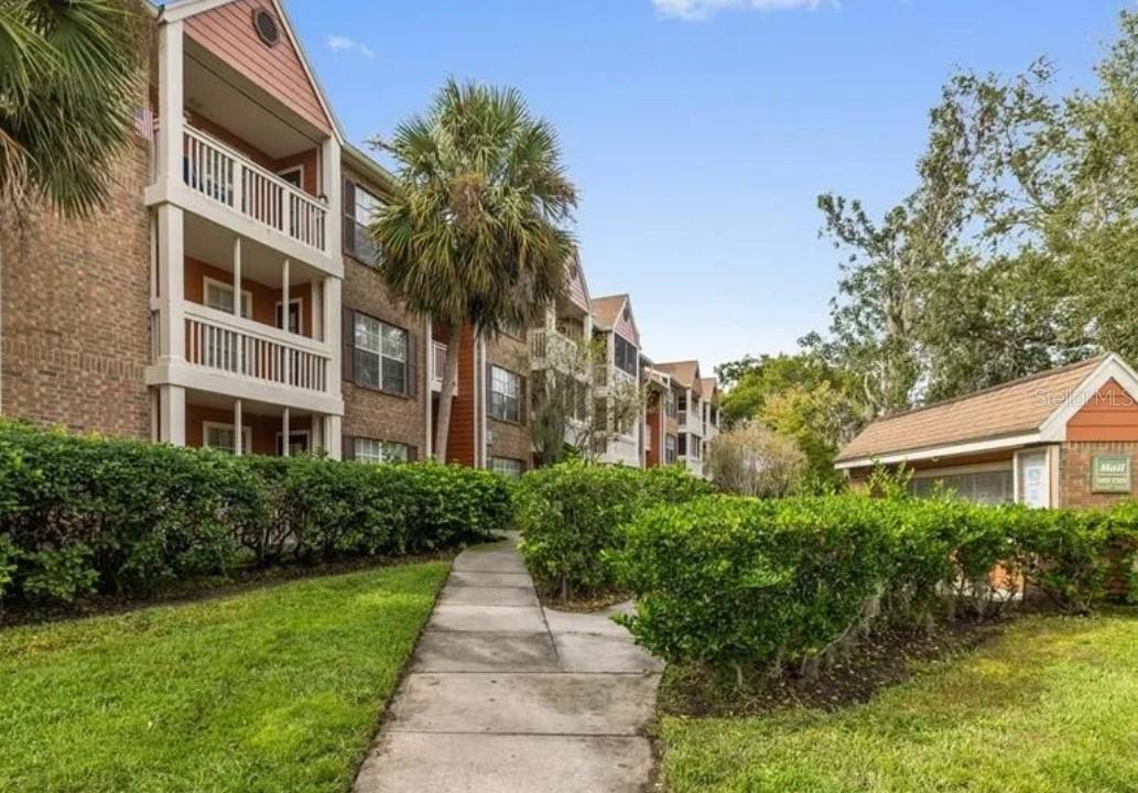 10200 Gandy Blvd. #1201, St Petersburg, FL 33702