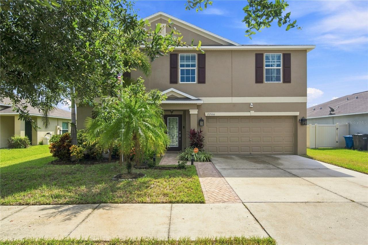 2206 4th St., Ruskin, FL 33570