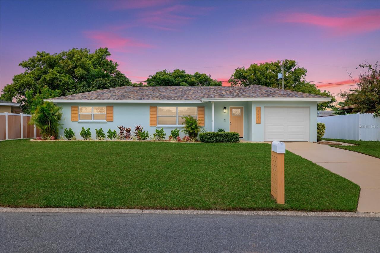 8834 108th Ln., Seminole, FL 33772