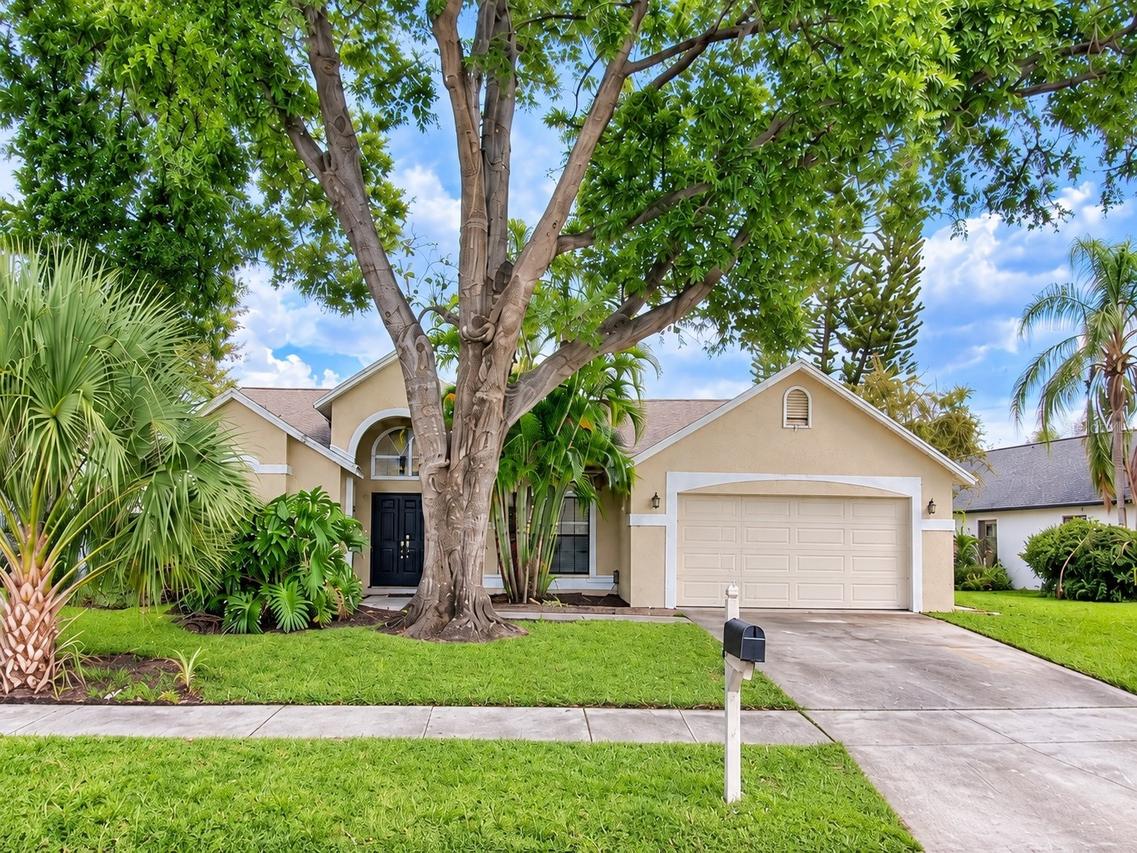 1912 Elk Spring Dr., Brandon, FL 33511
