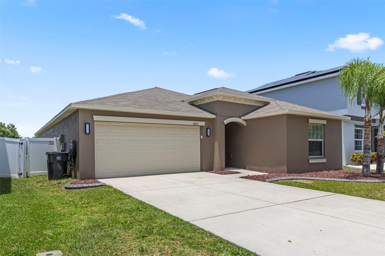 10633 Standing Stone Dr., Wimauma, FL 33598
