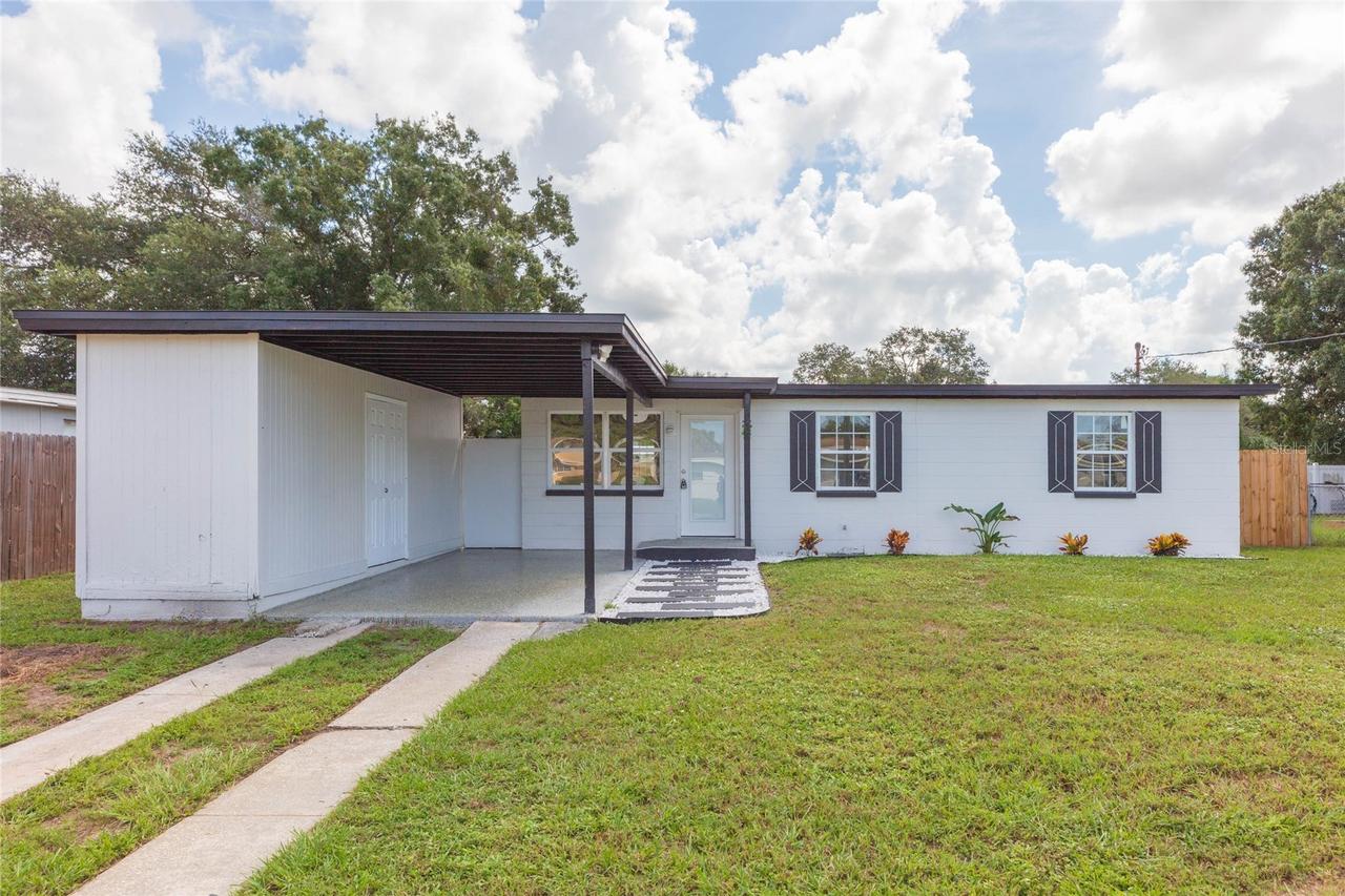 5016 S 86th St., Tampa, FL 33619