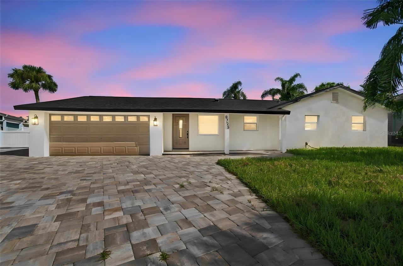 8725 Thornwood Ln., Tampa, FL 33615
